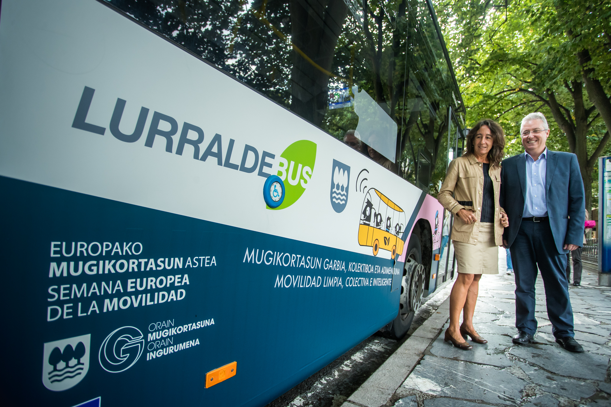 Gipuzkoa apuesta por el transporte público como modelo de movilidad  sostenible - gipuzkoa